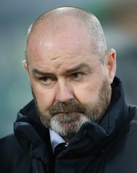 GLASGOW, SCOTLAND - DECEMBER 08: Kilmarnock manager Steve Clarke looks on during the Scottish Ladbrokes Premiership match between Celtic and Kilmarnock at Celtic Park Stadium on December 8, 2018 in Glasgow, Scotland.