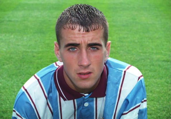 29 SEP 1995:  A PORTRAIT PICTURE OF PAUL RITCHIE  OF HEARTS FOOTBALL CLUB DURING THE PHOTOCALL FOR THE 1995 - 1996 SEASON. Mandatory Credit: Allspo...