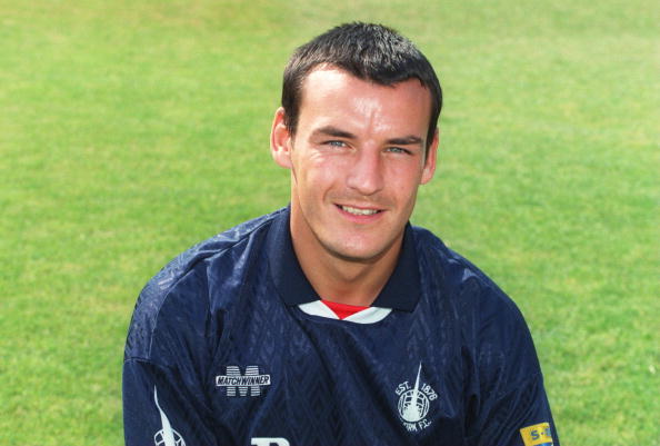 29 SEP 1995:  A PORTRAIT PICTURE OF PAUL MCGRILLEN   OF FALKIRK FOOTBALL CLUB DURING THE PHOTOCALL FOR THE 1995 - 1996 SEASON. Mandatory Credit: Al...