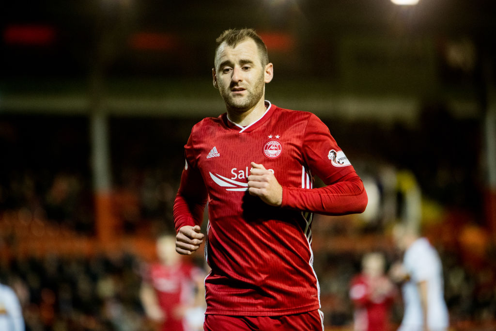 McGinn missed a big chance for Aberdeen as McInnes' side drew with St Mirren.