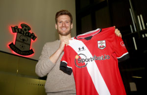 Stuart Armstrong Signs a New Contract at Southampton
