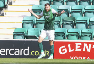 Hibernian v Arsenal - Pre-Season Friendly