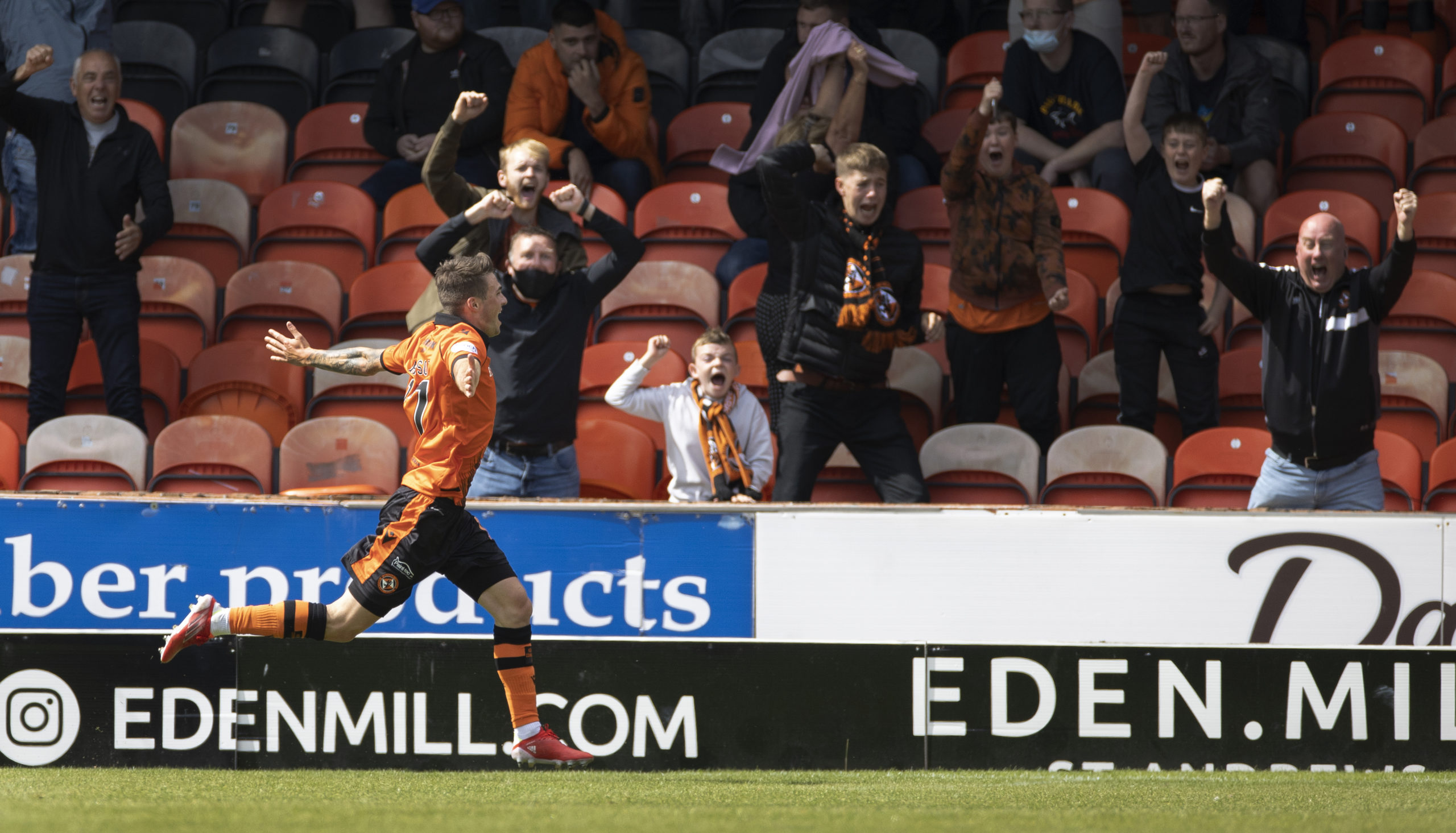 Sunderland are said to keen on Jamie Robson.