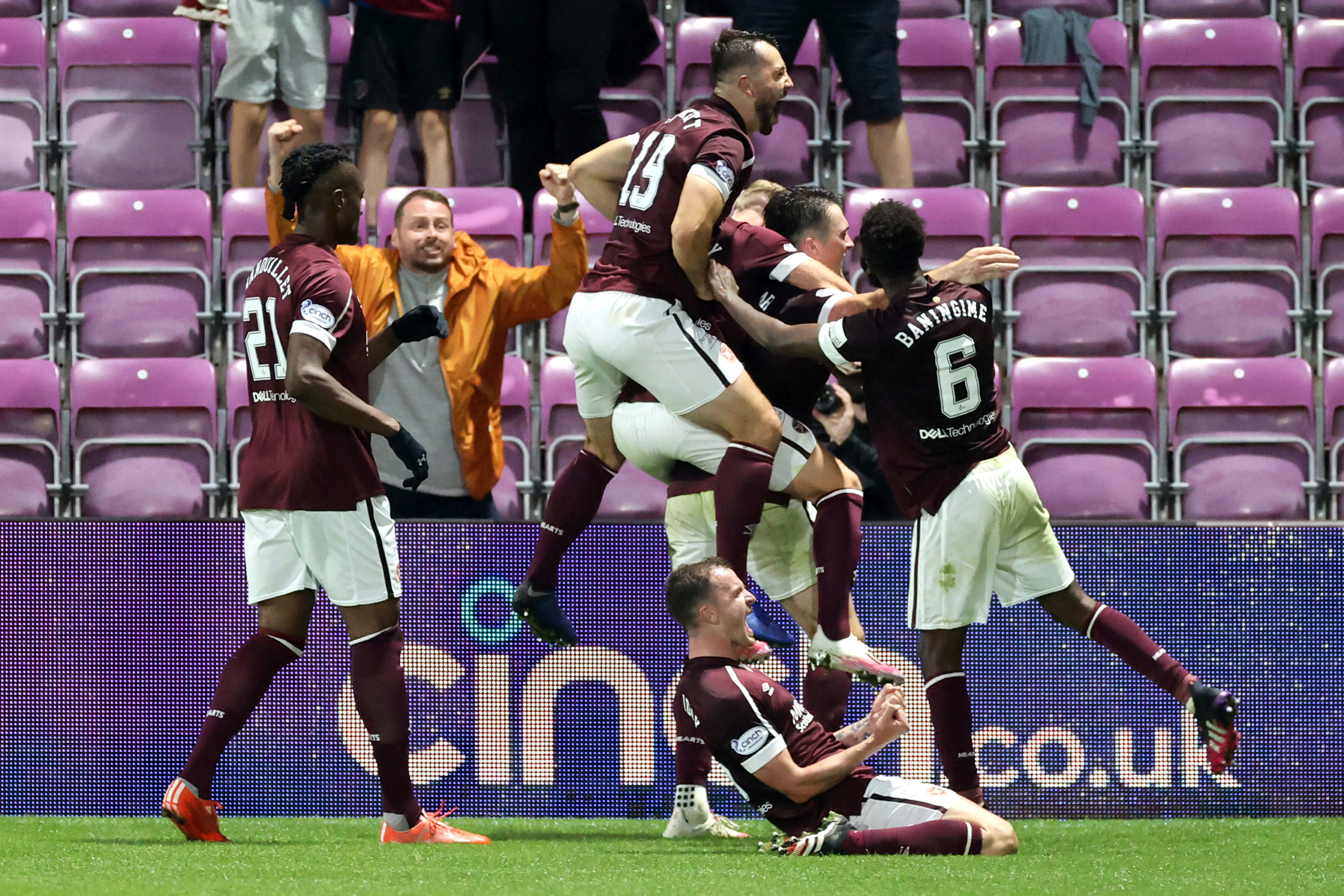Heart of Midlothian v Celtic - Ladbrokes Scottish Premiership