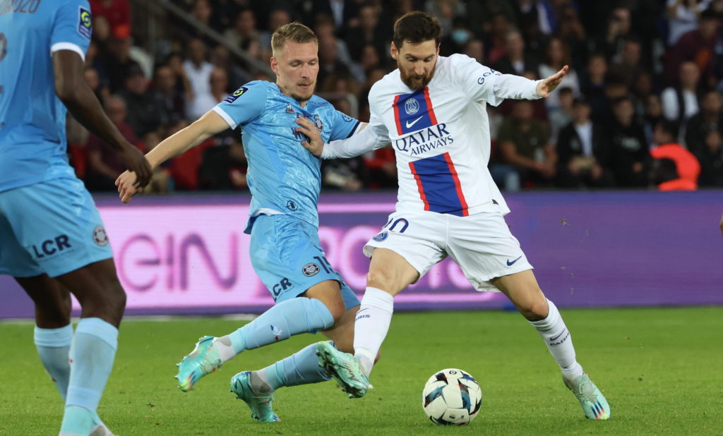 Paris Saint-Germain v ESTAC Troyes - Ligue 1 Uber Eats
