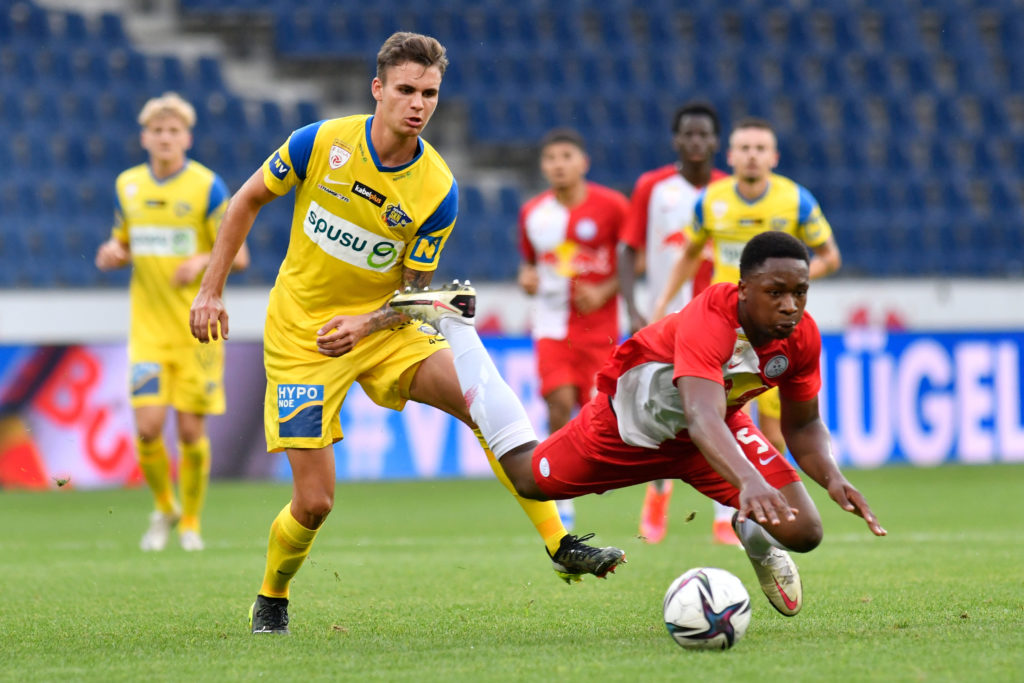 FC Liefering v spusu SKN St. Poelten - 2. Liga