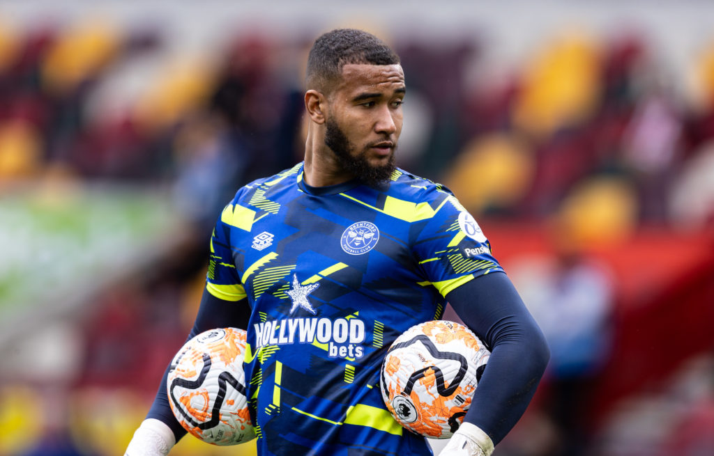 Brentford FC v Crystal Palace - Premier League
