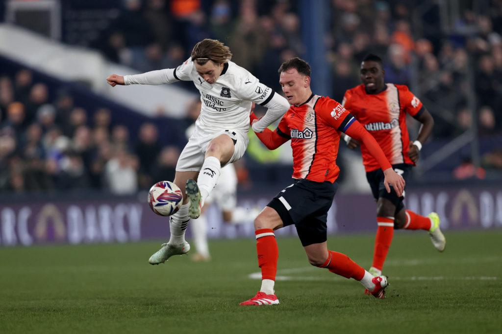 Luton Town FC v Plymouth Argyle FC - Sky Bet Championship